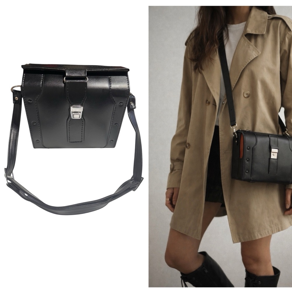 Vintage Camera Crossbody Bag | Red Felt Interior | Dark Academia | Archive Style